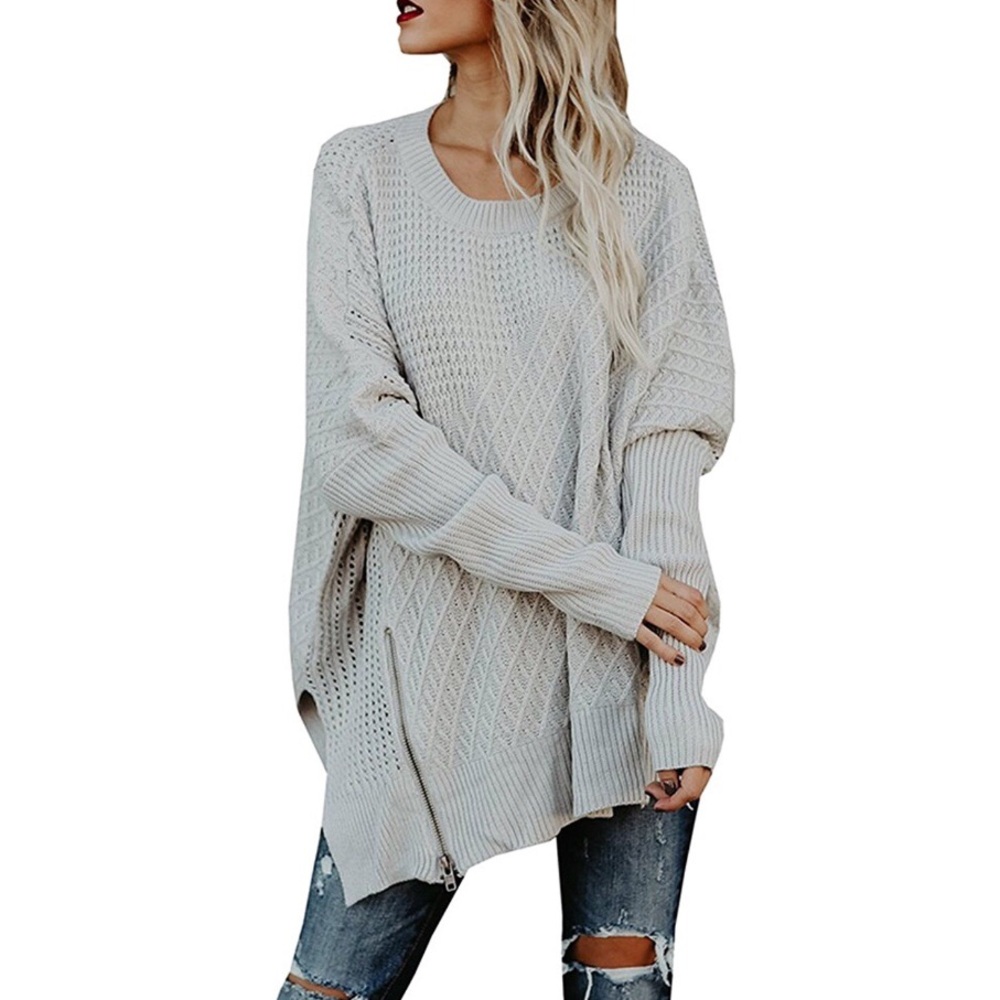 ✿NWT Oversized Batwing Pullover Sweater✿ - Picture 2 of 4